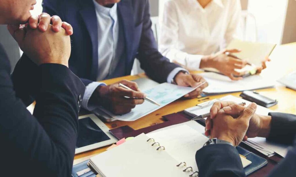 Estratégias Eficazes para Recuperar Taxas Condominiais Atrasadas: